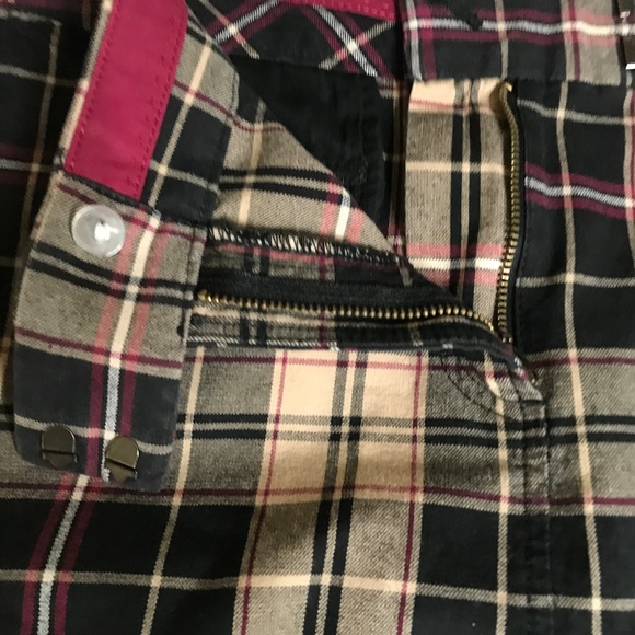 Plaid Mini Skirt Beige Black Pink Check Preppy Classic - Picture 12 of 13